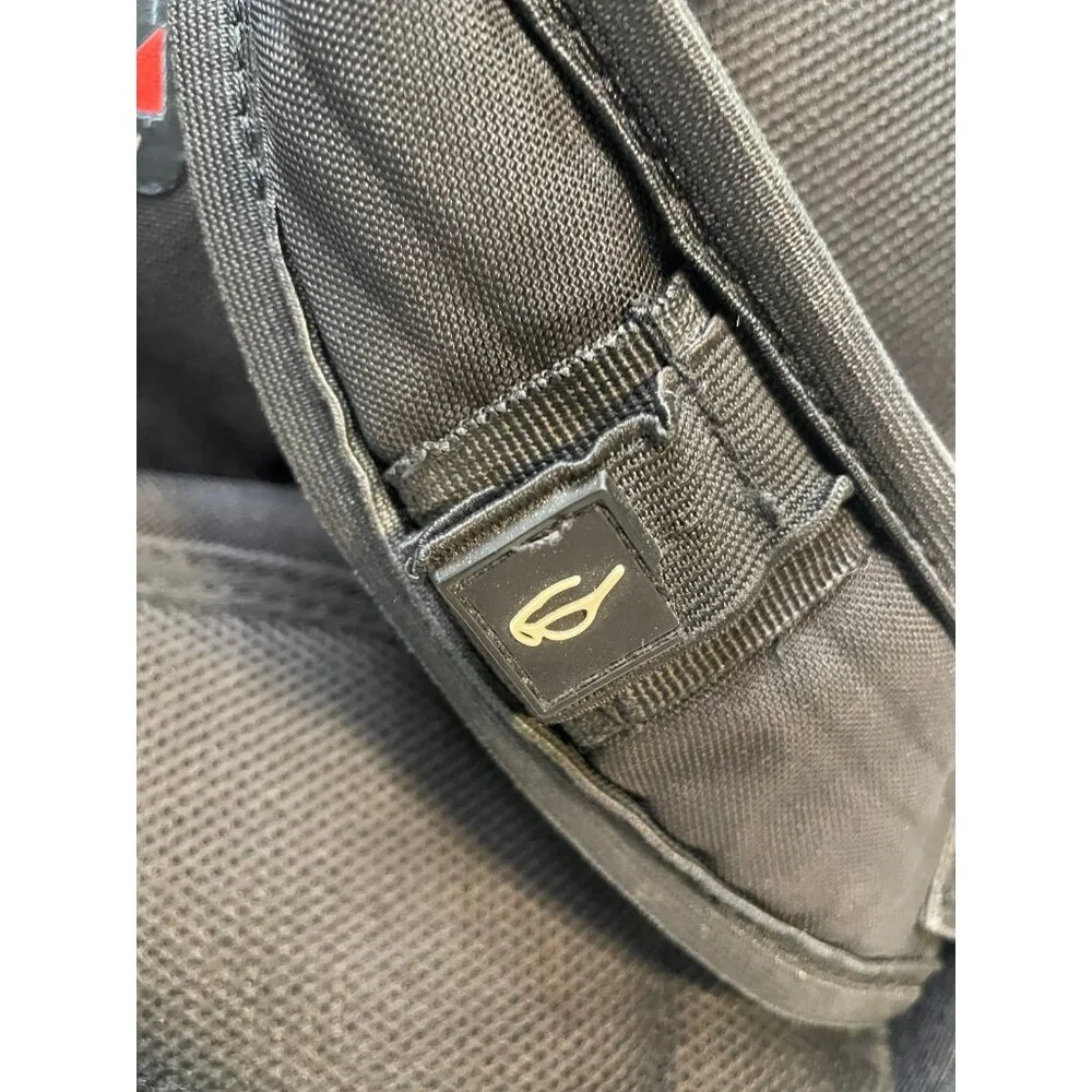 Swiss Gear padded laptop bag 20